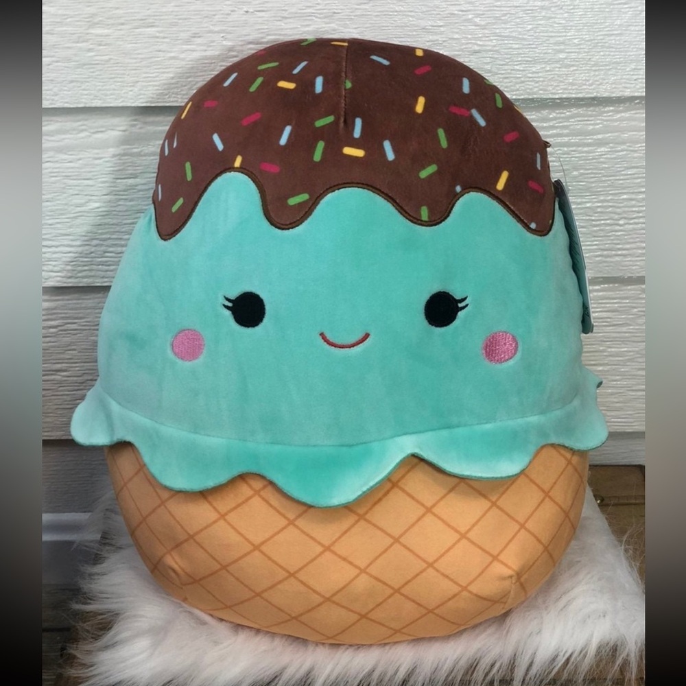 Squishmallow Maya ice cream 12" nwt 2020